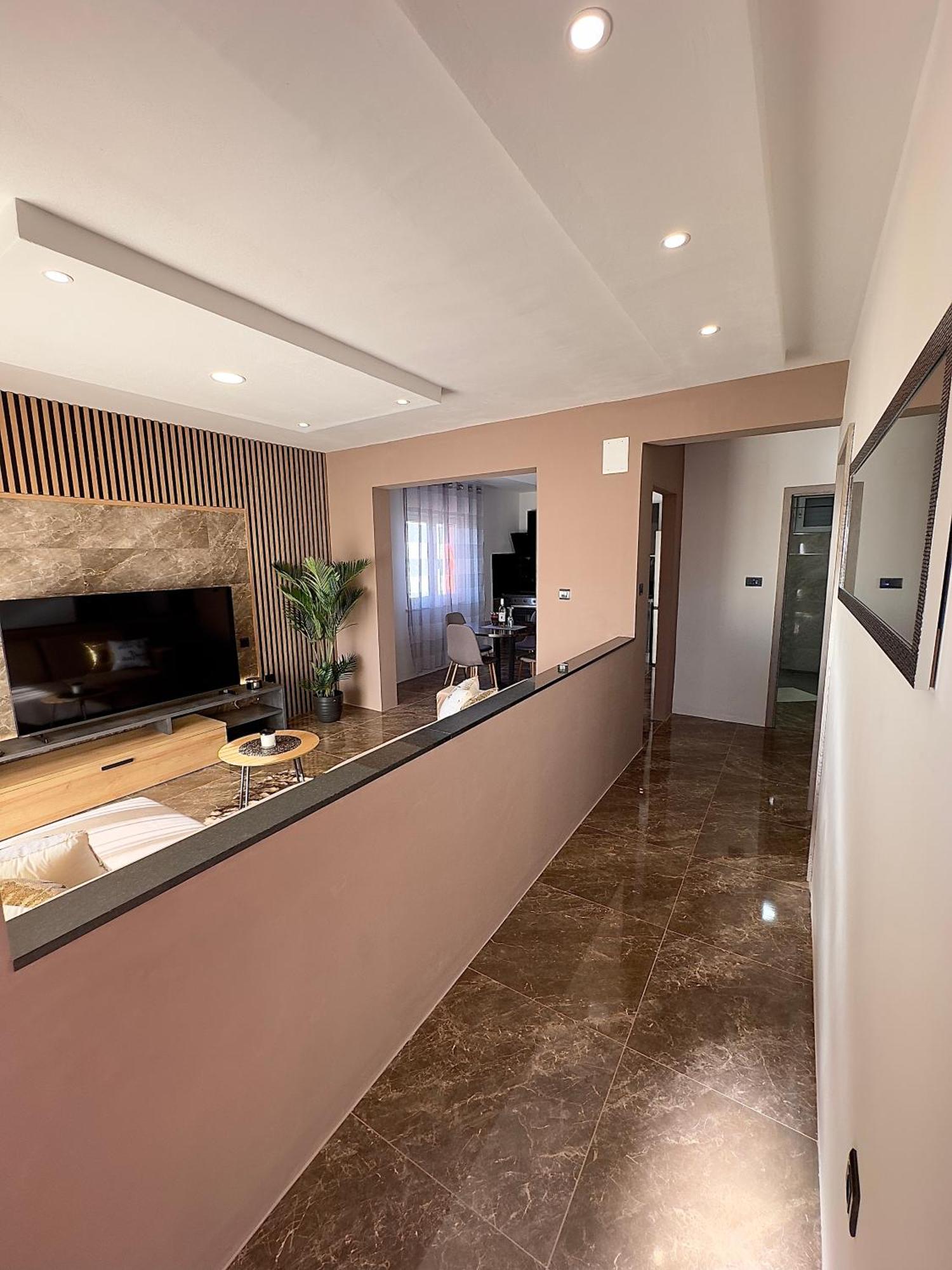 Villa Ana Kastel Sucurac Luaran gambar